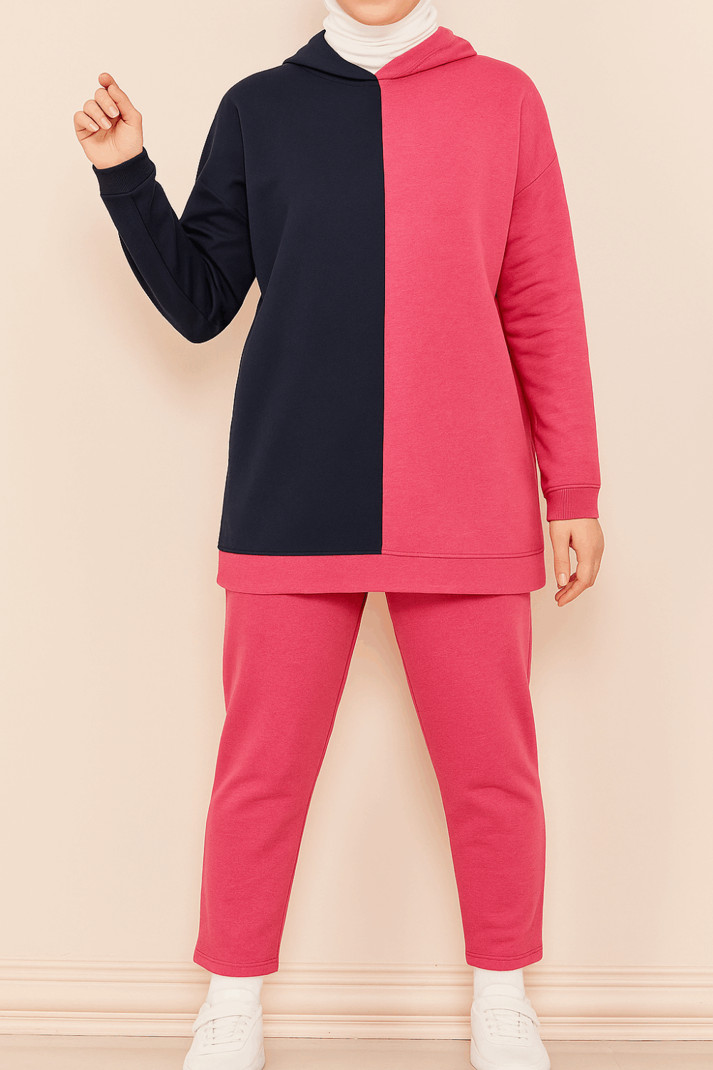 Ensemble Survêtement Femme – Sweat-Tunique & Pantalon – Bleu Marine & Fuchsia – Image 3