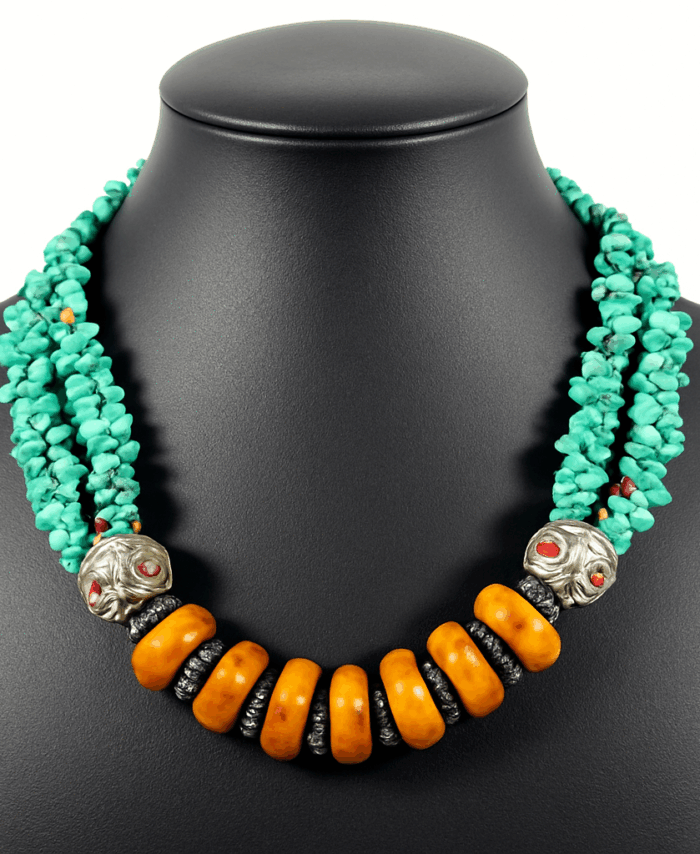Collier Ethnique Artisanal Marocain – Pierres Orange & Turquoise & Breloques Argentées